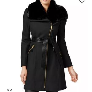 Stunning Black Winter Jacket with Fur, Leather, and Gold Accents